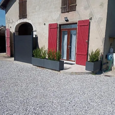 בית נופש Mon Petit Coin De Paradis *